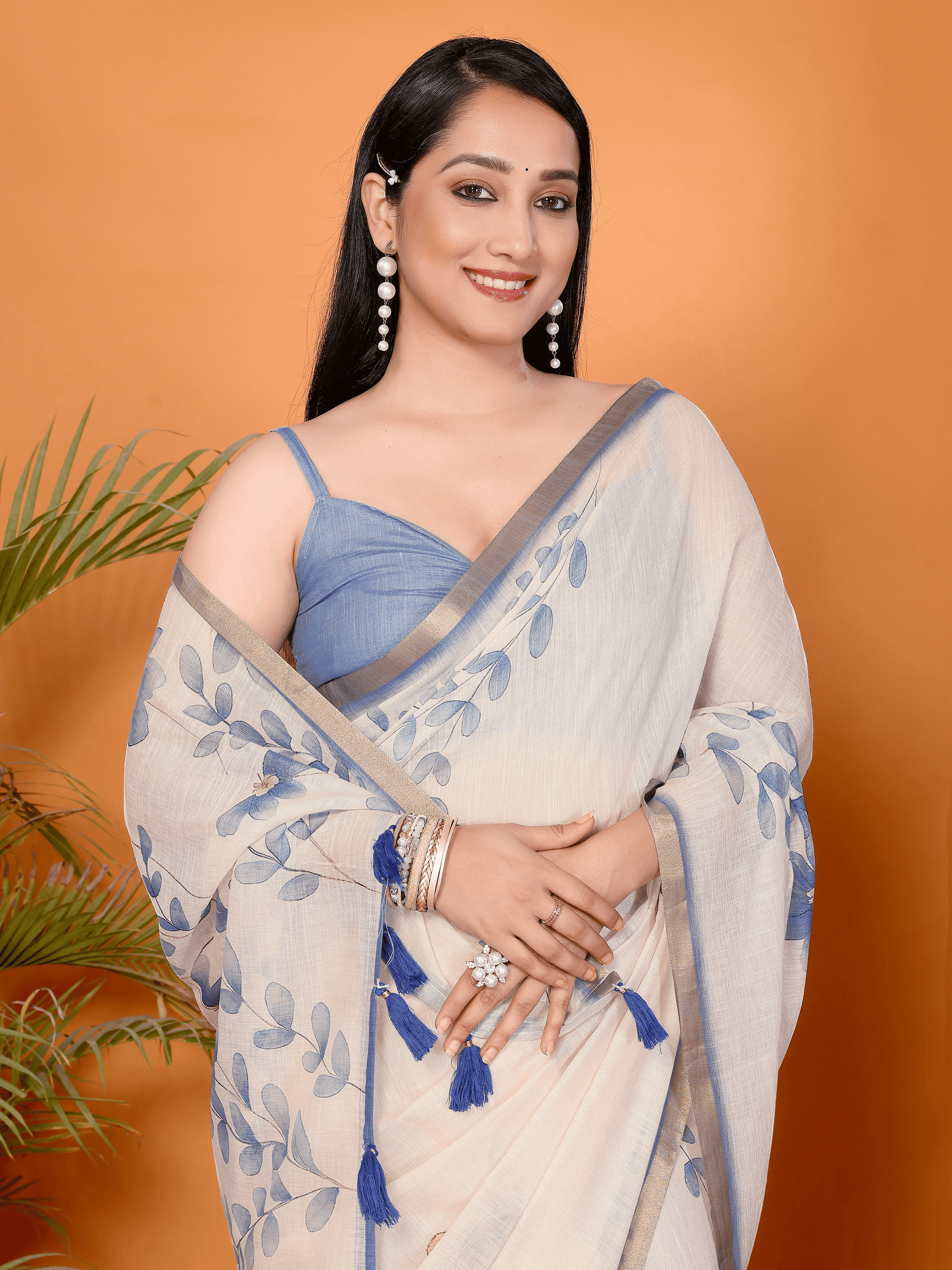 Cream White Blue Floral Ready-to-Wear Saree with Pocket and Gold Border